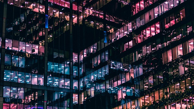 Websites in Jeopardy: Navigating the US Web Design System Takeover