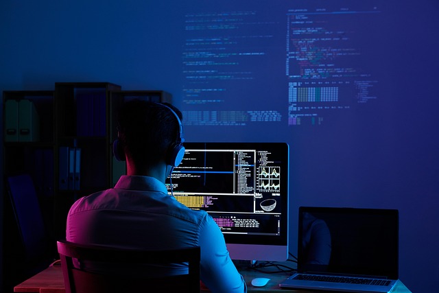 Amazon Taps Corning for Optical Interconnects: A Game-Changer for AI Data Centers